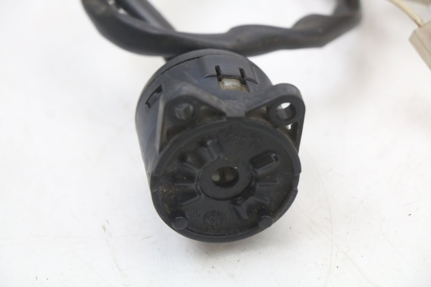 photo de COUPE CONTACT APRILIA RS 50 (2006 - 2010) - Détail de la pièce