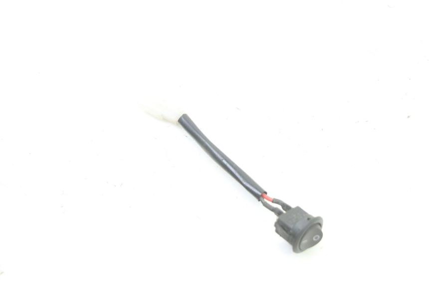 photo de COUPE CONTACT APOLLO RXF 125 - Autre angle de vue