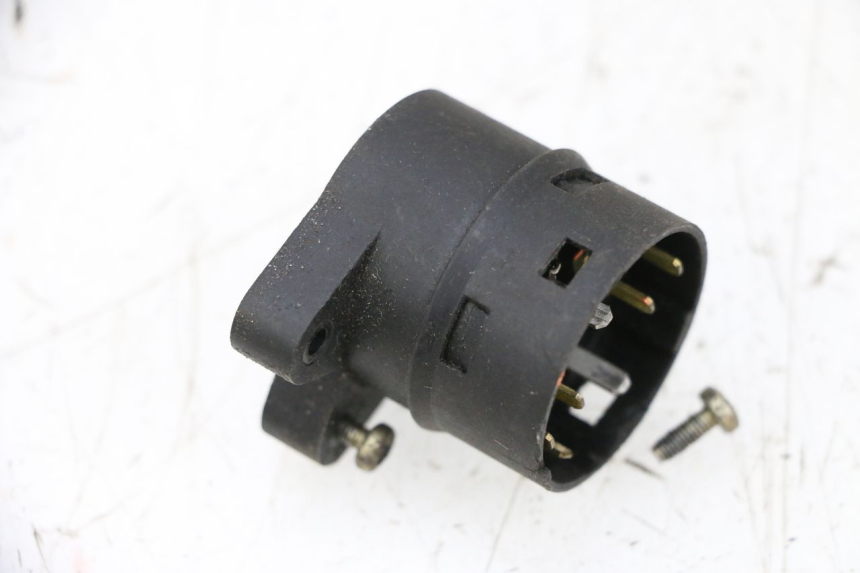 photo de COUPE CONTACT PEUGEOT SATELIS 125 (2006 - 2009) - Détail de la pièce