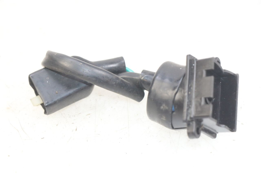 photo de COUPE CONTACT PEUGEOT SPEEDFIGHT 3 AIR 50 (2009 - 2015) - Autre angle de vue