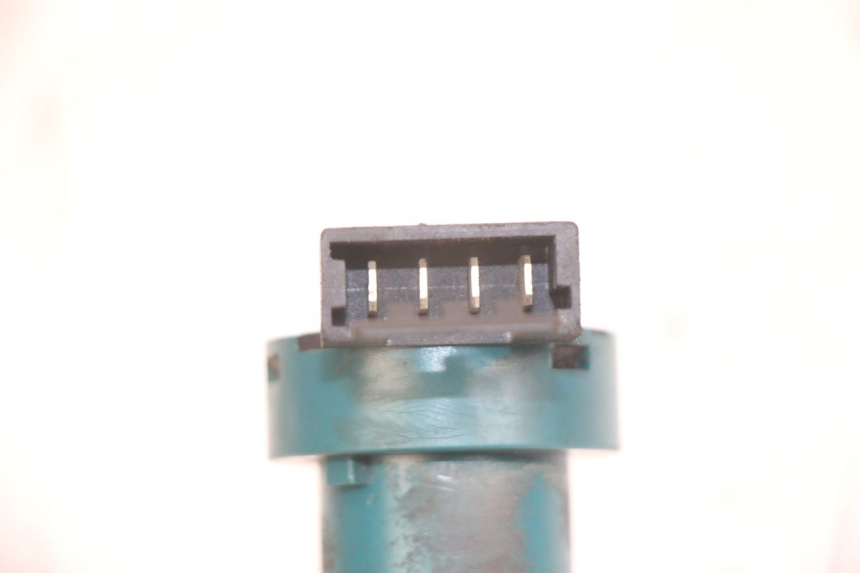 photo de COUPE CONTACT APRILIA SR 2T 50 (2012 - 2017) - Zoom état d’usage