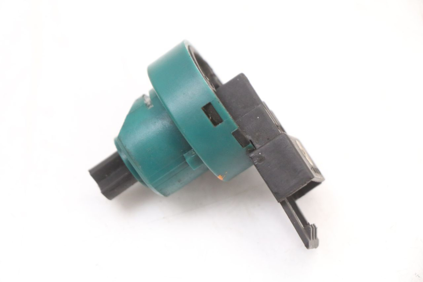 photo de COUPE CONTACT APRILIA SR 2T 50 (2018 - 2022) - Zoom état d’usage