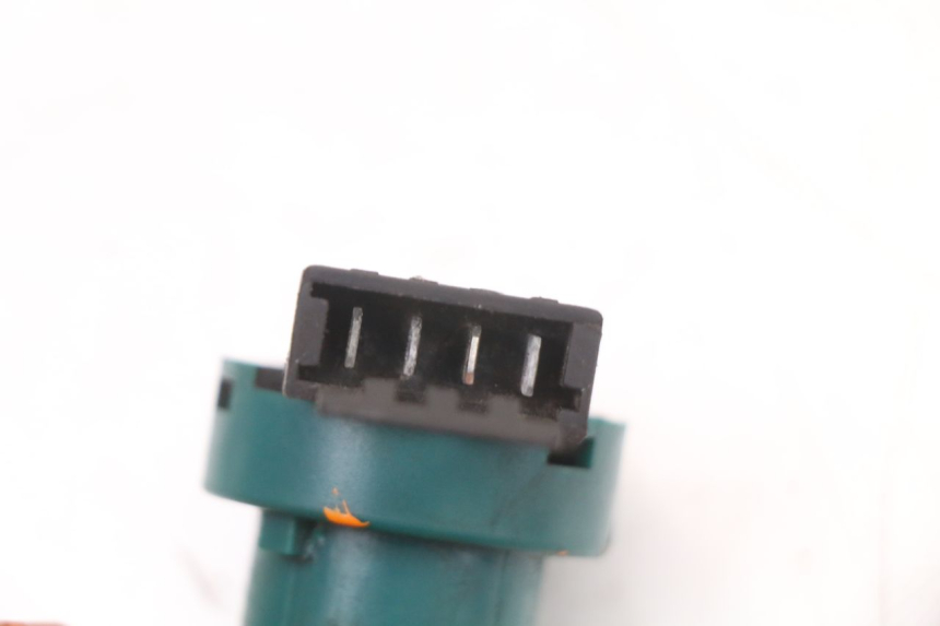 photo de COUPE CONTACT APRILIA SR 2T 50 (2018 - 2022) - Gros plan technique