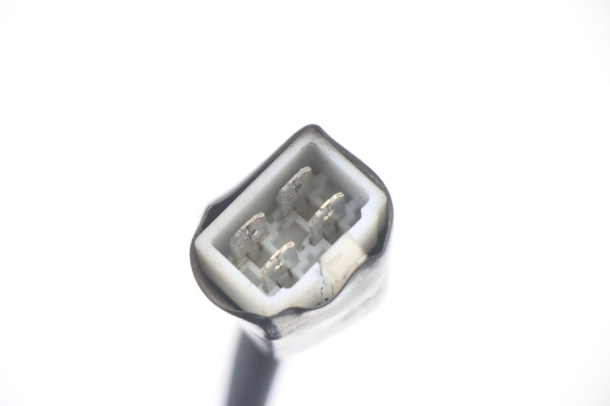 photo de COUPE CONTACT PEUGEOT STREETZONE I 2T 50 (2018 - 2020) - Autre angle de vue