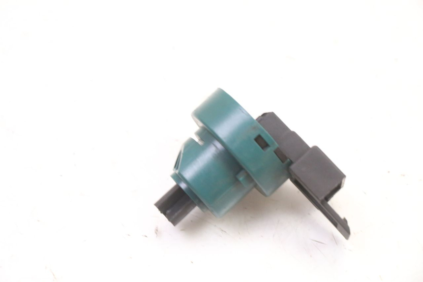 photo de COUPE CONTACT PIAGGIO SUPER LX 125 (2000 - 2003) - Vue principale