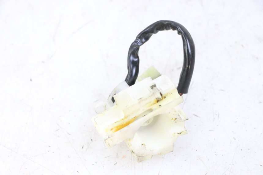 photo de COUPE CONTACT SUZUKI BURGMAN 125 (2015 - 2017) - Détail de la pièce