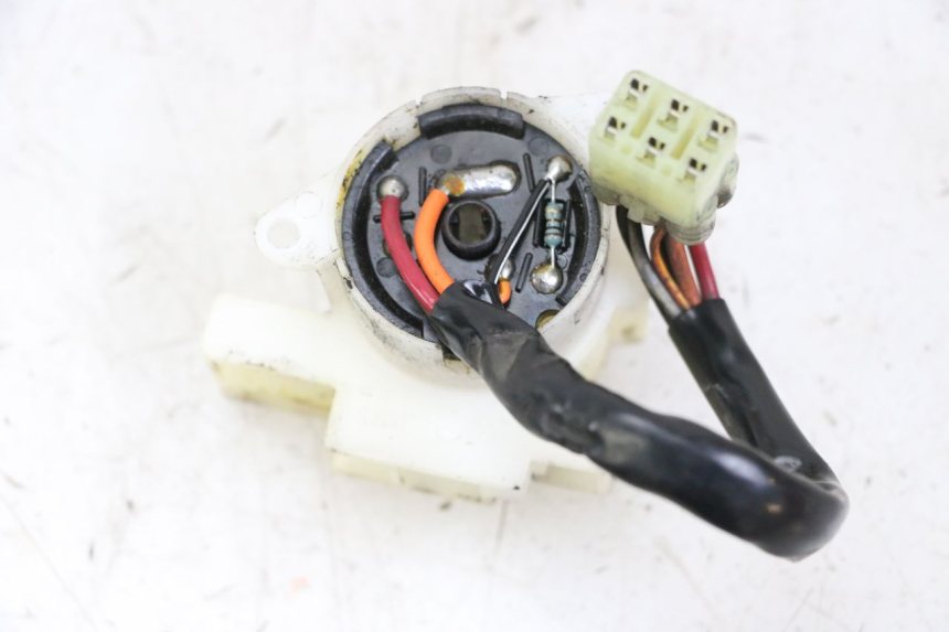 photo de COUPE CONTACT SUZUKI BURGMAN 125 (2015 - 2017) - Zoom état d’usage