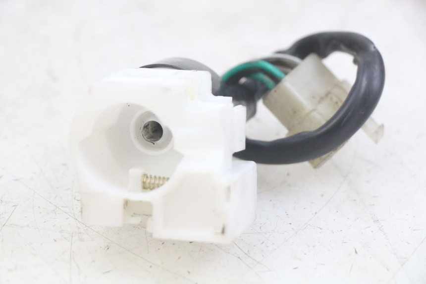 photo de COUPE CONTACT PEUGEOT TWEET 4T 50 (2018 - 2022) - Vue principale