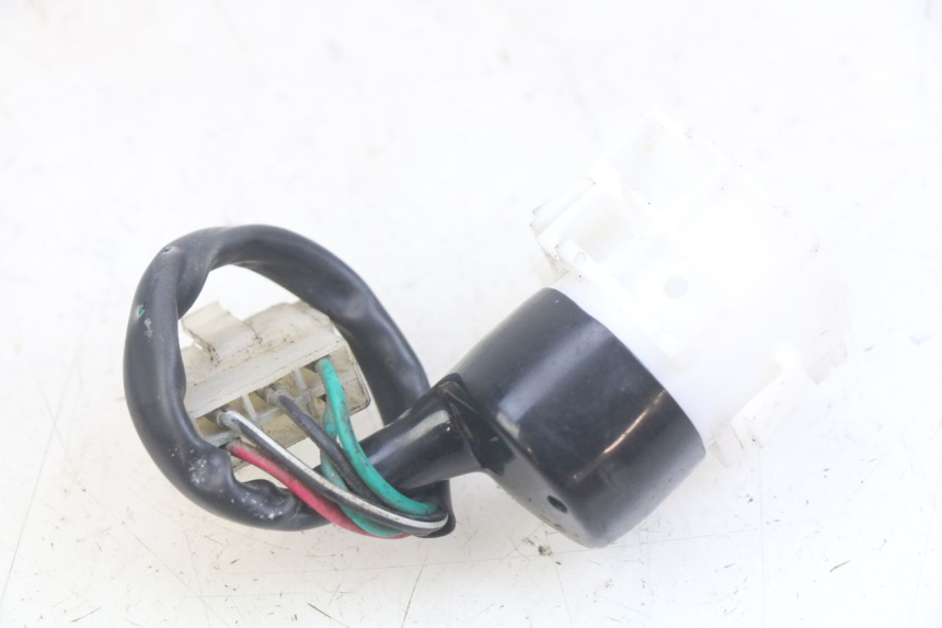 photo de COUPE CONTACT PEUGEOT TWEET 4T 50 (2018 - 2022) - Autre angle de vue