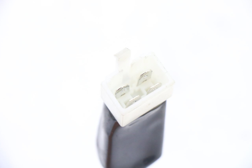 photo de COUPE CONTACT PEUGEOT VIVACITY NEW 4T 50 (2008 - 2017) - Autre angle de vue