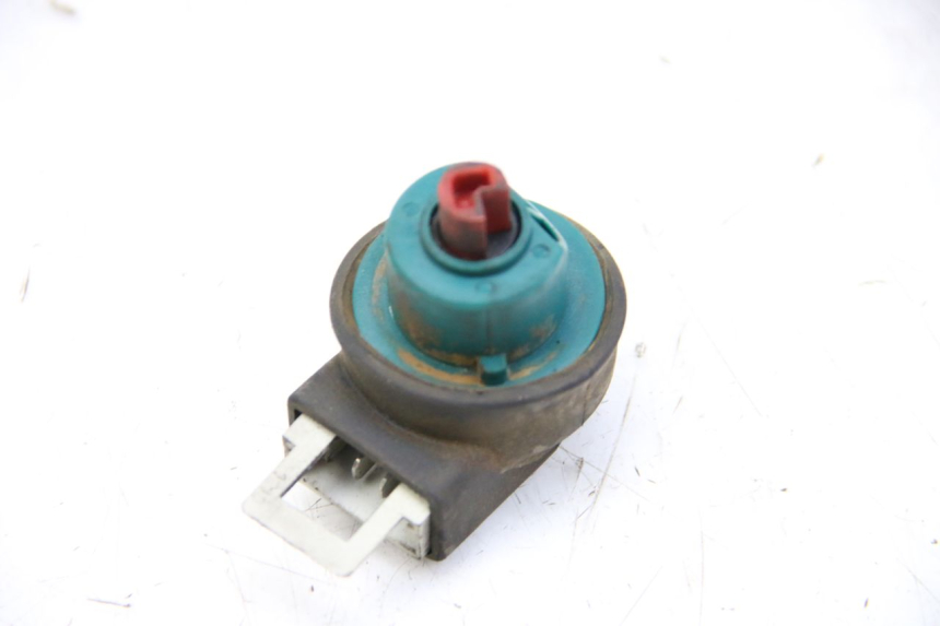 photo de COUPE CONTACT PIAGGIO XEVO - X EVO 125 (2007 - 2017) - Autre angle de vue