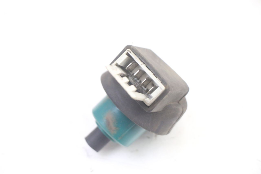 photo de COUPE CONTACT PIAGGIO XEVO - X EVO 125 (2007 - 2017) - Autre angle de vue