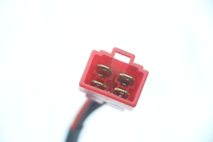 photo de COUPE CONTACT YAMAHA NEOS NEO'S 4T 50 (2008 - 2016) - Gros plan technique