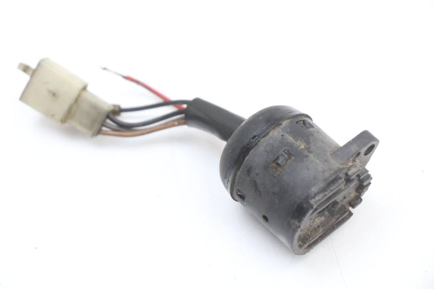 photo de COUPE CONTACT YAMAHA YE ZEST 50 (1992 - 1998) - Vue principale