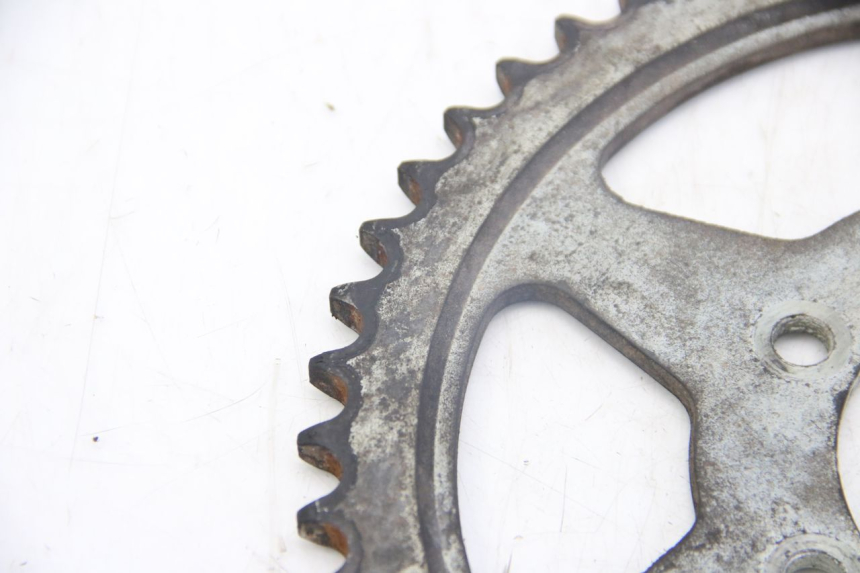 photo de COURONNE SUZUKI GSX-F GSX  F 1100 (1988 - 1994) - Zoom état d’usage