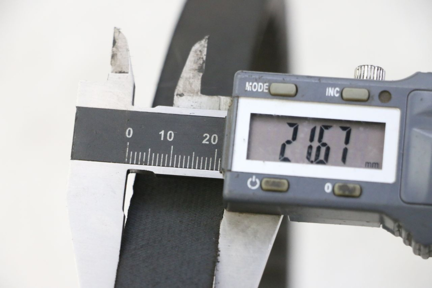 photo de COURROIE SUZUKI BURGMAN 125 (2007 - 2014) - Détail de la pièce