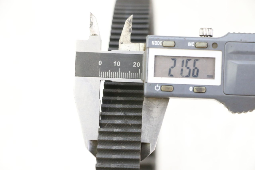 photo de COURROIE PIAGGIO MP3 LT 300 (2010 - 2016) - Détail de la pièce