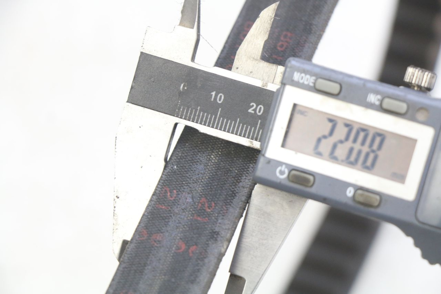 photo de COURROIE GILERA NEXUS 125 (2007 - 2009) - Zoom état d’usage