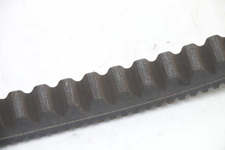 photo de COURROIE PEUGEOT SATELIS 250 (2006 - 2012) - Zoom état d’usage