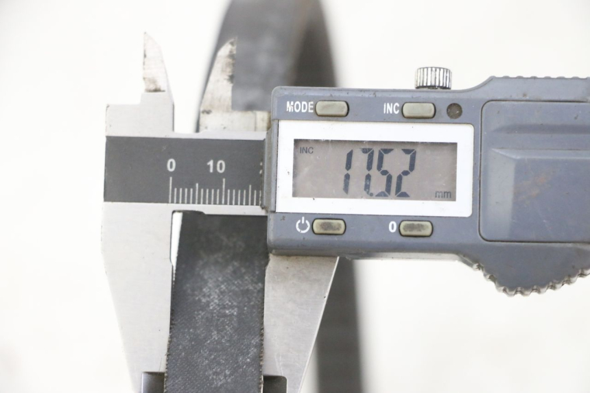 photo de COURROIE PEUGEOT SPEEDFIGHT 2 LC 50 (2000 - 2009) - Détail de la pièce