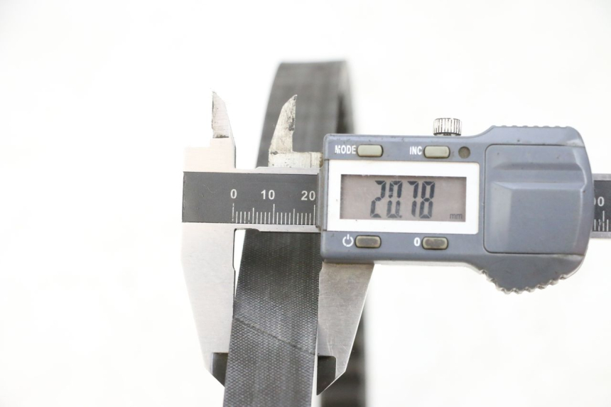 photo de COURROIE PIAGGIO X8 125 (2004 - 2007) - Détail de la pièce