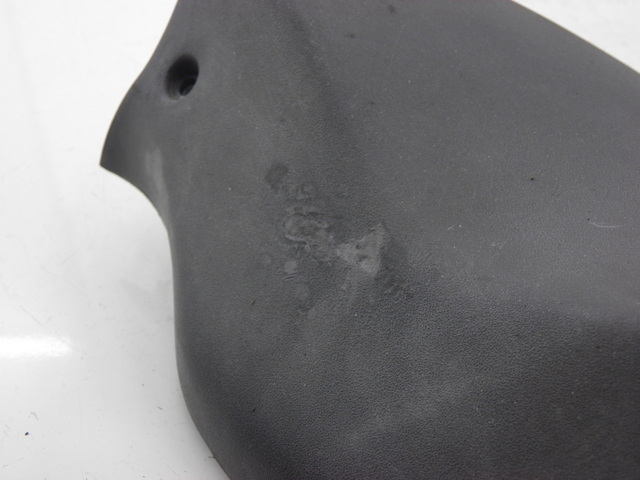 photo de COUVRE GUIDON  PIAGGIO X8 STREET 125 (2006 - 2007) - Zoom état d’usage