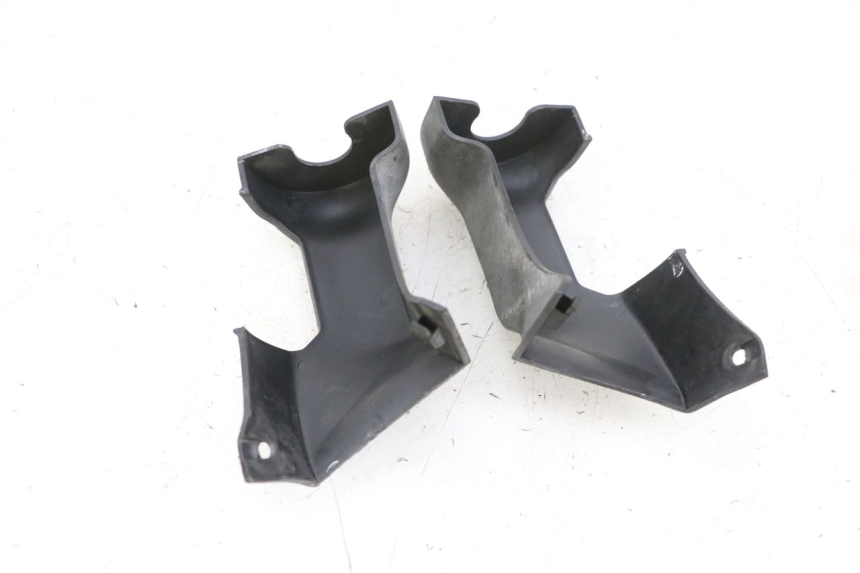 photo de COUVRE GUIDON  ADIVA AD3 300 (2014 - 2020) - Détail de la pièce