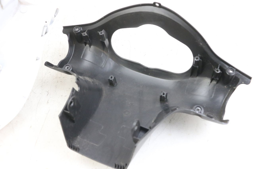 photo de COUVRE GUIDON KYMCO AGILITY 4T 50 (2018 - 2022) - Photo complémentaire