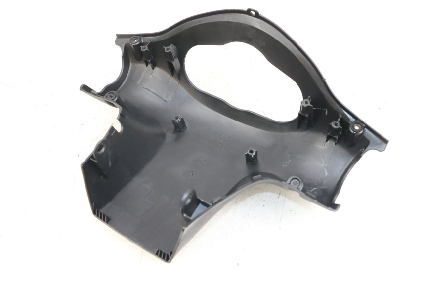 photo de COUVRE GUIDON ARRIERE KYMCO AGILITY 4T 50 (2018 - 2022) - Autre angle de vue