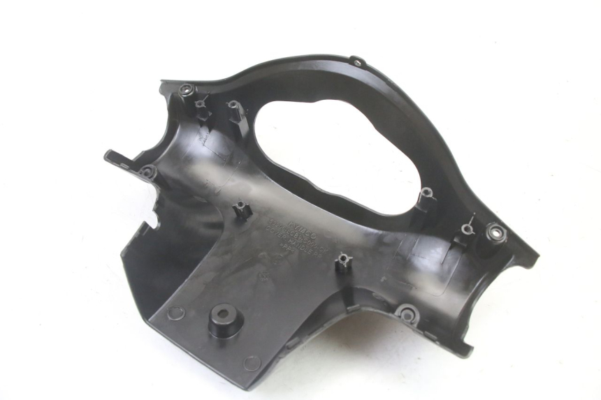 photo de COUVRE GUIDON ARRIERE KYMCO AGILITY 4T 50 (2005 - 2018) - Gros plan technique