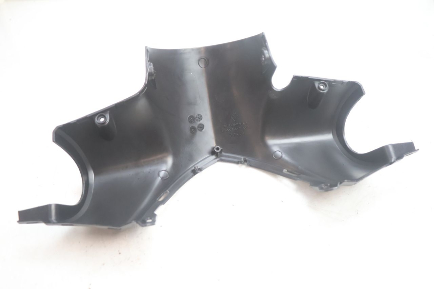photo de COUVRE GUIDON ARRIERE KYMCO AGILITY CITY 2T 50 (2008 - 2016) - Points de fixation