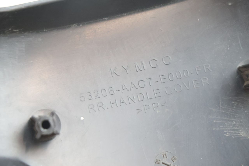 photo de COUVRE GUIDON ARRIERE KYMCO AGILITY FR 2T 50 (2012 - 2017) - État de surface