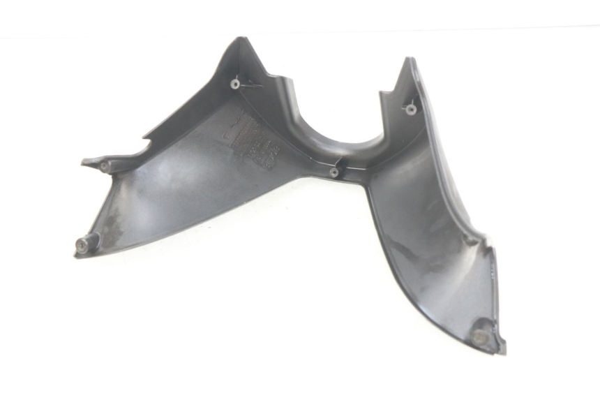 photo de COUVRE GUIDON ARRIERE APRILIA ATLANTIC 125 (2003 - 2009) - Autre angle de vue