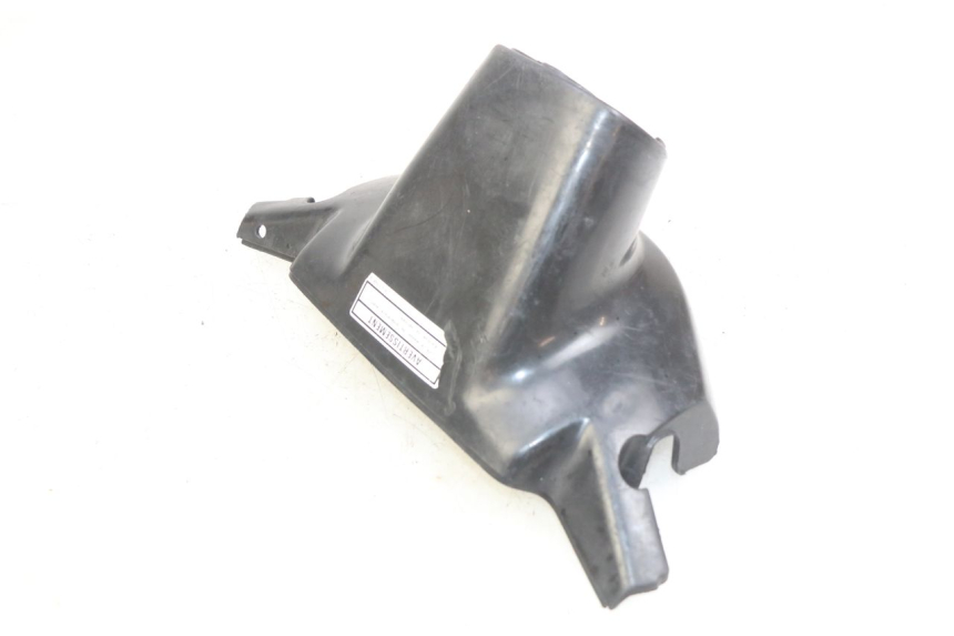 photo de COUVRE GUIDON ARRIERE MBK BOOSTER SPIRIT 50 (1999 - 2003) - Zoom état d’usage