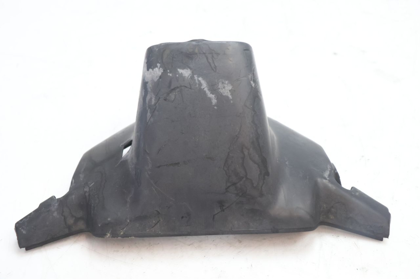 photo de COUVRE GUIDON ARRIERE MBK BOOSTER SPIRIT 50 (1996 - 1999) - Autre angle de vue