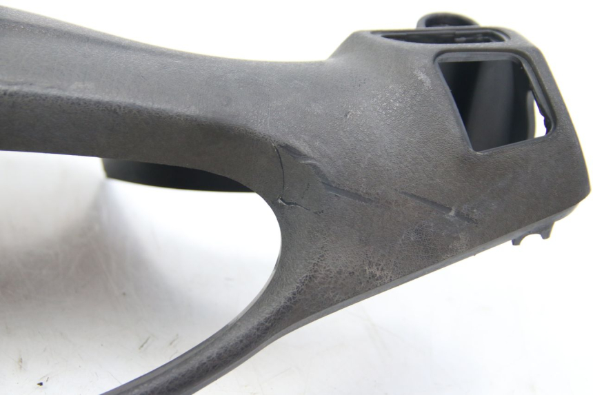 photo de COUVRE GUIDON ARRIERE DERBI BOULEVARD 50 (2009 - 2006) - Détails caractéristiques