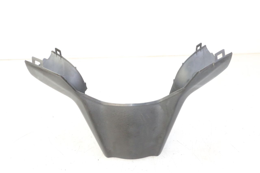 photo de COUVRE GUIDON ARRIERE SUZUKI BURGMAN 125 (2007 - 2014) - Vue principale