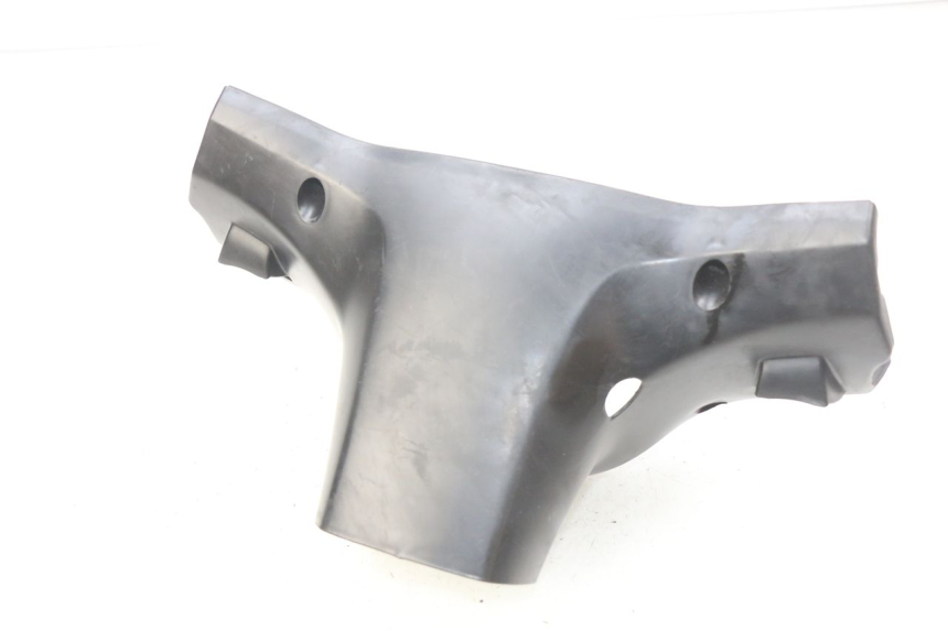 photo de COUVRE GUIDON ARRIERE YAMAHA BW'S 50 (2004 - 2017) - Détail de la pièce