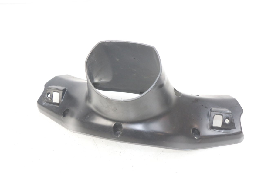 photo de COUVRE GUIDON ARRIERE YAMAHA BW'S 50 (2004 - 2017) - Autre angle de vue