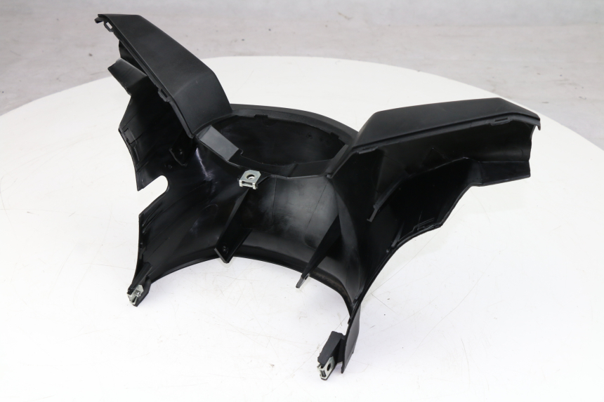 photo de COUVRE GUIDON ARRIERE BMW C GT 650 (2012 - 2015) - Détail de la pièce