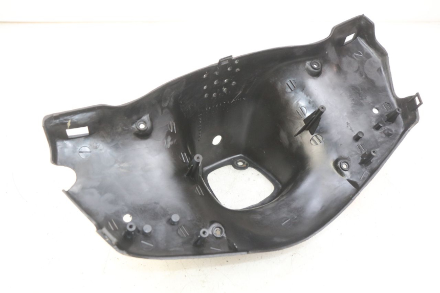 photo de COUVRE GUIDON ARRIERE TGB CITY 2 50 (2009 - 2013) - Vue d’ensemble