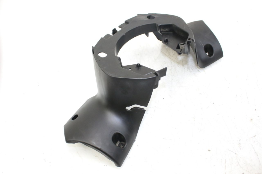 photo de COUVRE GUIDON ARRIERE PEUGEOT CITYSTAR 50 (2013 - 2017) - Zoom état d’usage