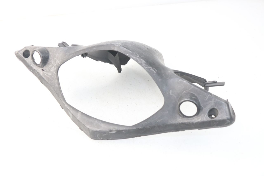 photo de COUVRE GUIDON ARRIERE YAMAHA CYGNUS X INJECTION 125 (2007 - 2013) - Vue principale