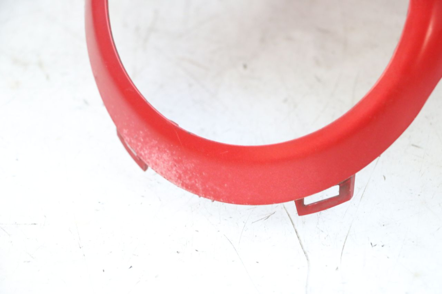 photo de COUVRE GUIDON ARRIERE PEUGEOT DJANGO 4T 50 (2014 - 2019) - Inspection visuelle