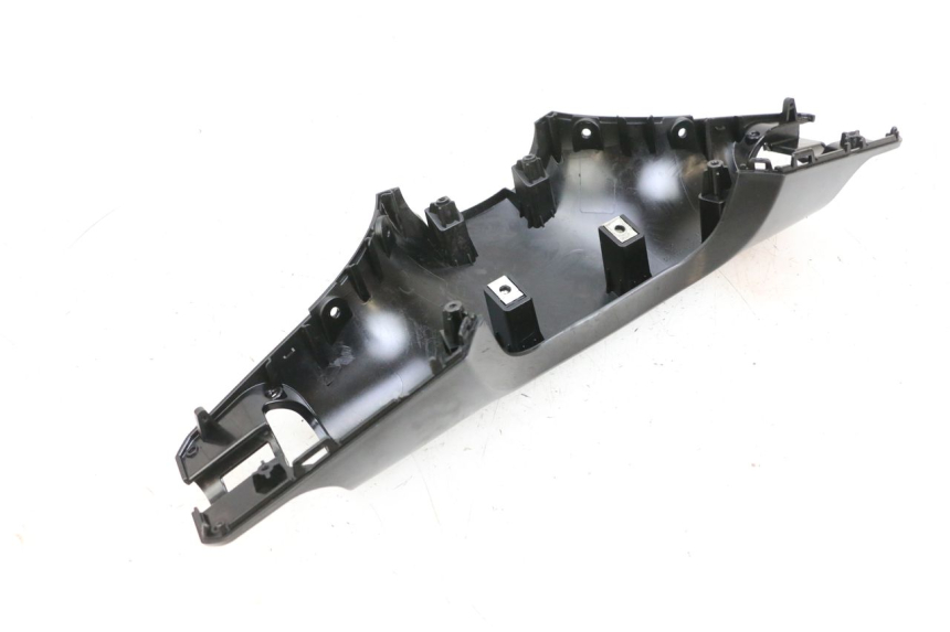 photo de COUVRE GUIDON ARRIERE SEGWAY NINEBOT E125S 1 (2022 - 2026) - Détails caractéristiques