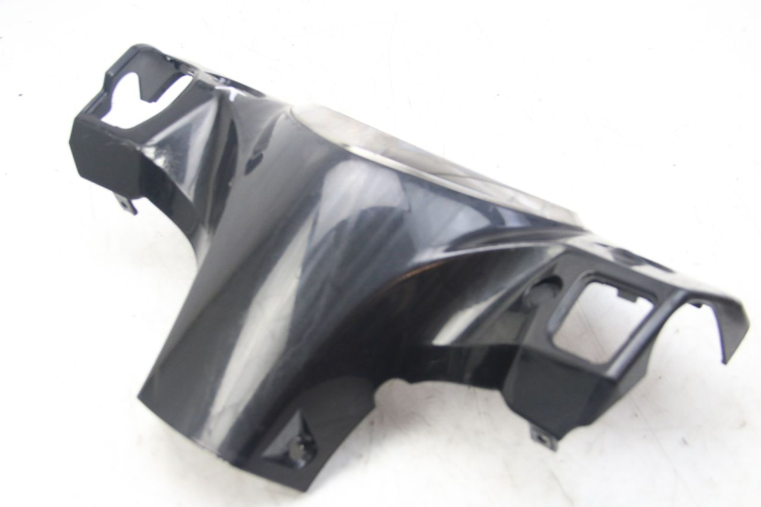 photo de COUVRE GUIDON ARRIERE YAMAHA D'ELIGHT DELIGHT 125 (2017 - 2020) - Gros plan technique