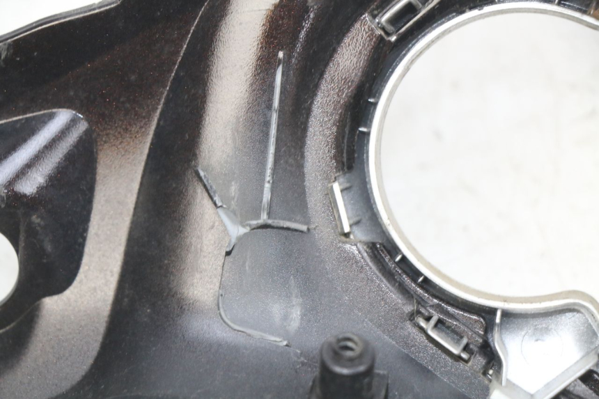 photo de COUVRE GUIDON ARRIERE YAMAHA D'ELIGHT DELIGHT 115 (2013 - 2017) - Points de fixation