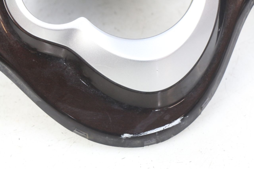 photo de COUVRE GUIDON ARRIERE YAMAHA D'ELIGHT DELIGHT 115 (2013 - 2017) - État de surface