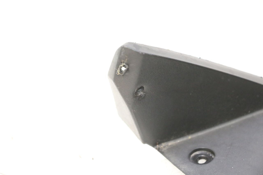 photo de COUVRE GUIDON ARRIERE JM MOTORS F45i 4T 50 (2020 - 2023) - Zoom état d’usage
