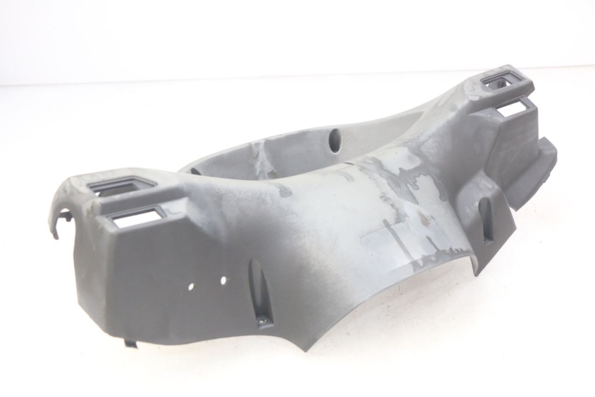 photo de COUVRE GUIDON ARRIERE HONDA FES PANTHEON 2T 125 (1998 - 2002) - Vue d’ensemble